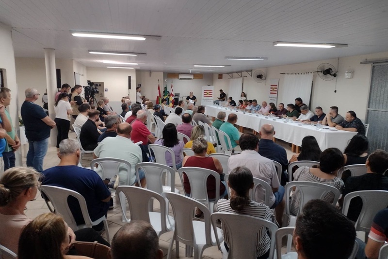 Mais de 250 pessoas prestigiam Sessão Itinerante da Câmara de Blumenau na  região Norte - Câmara Municipal de Blumenau