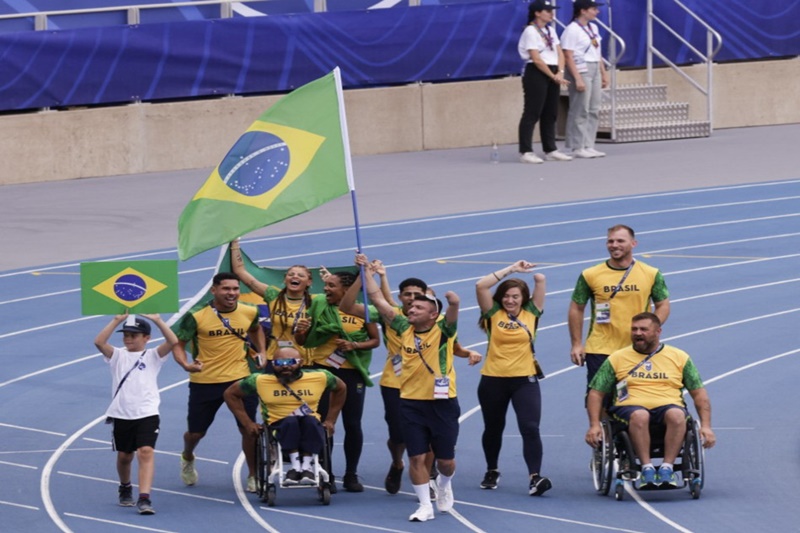 Paratleta De Blumenau Representa O Brasil Na Abertura Oficial Do ...